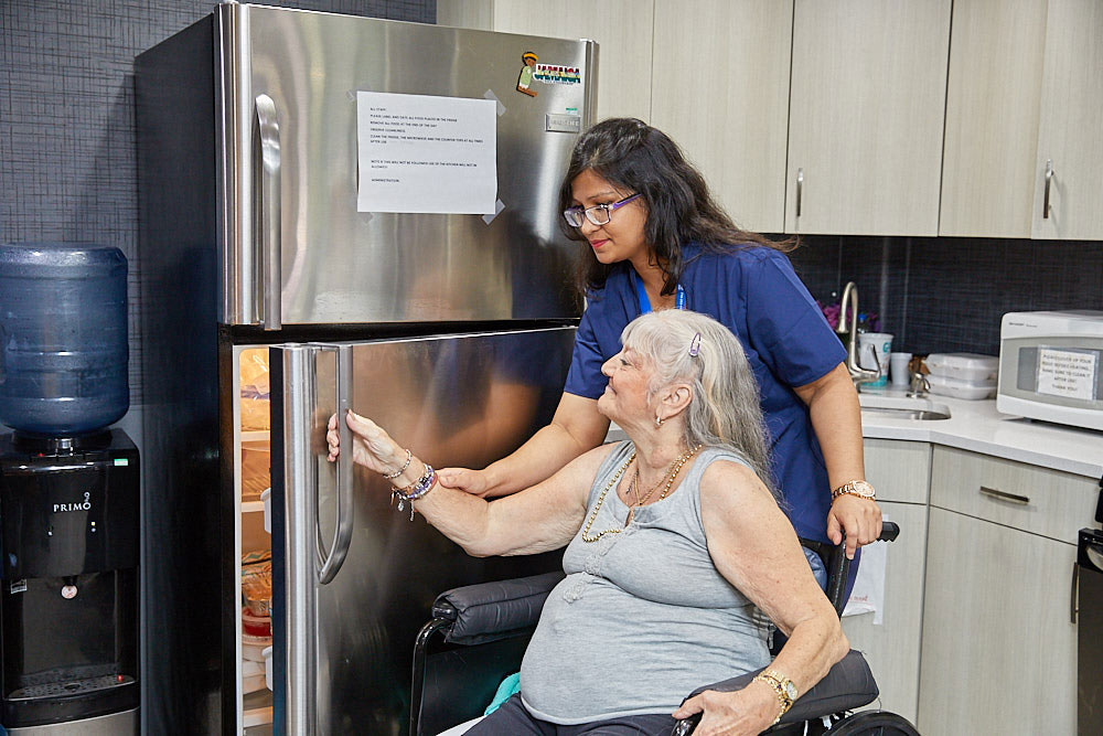 women doing activities of daily routine for memory improvement