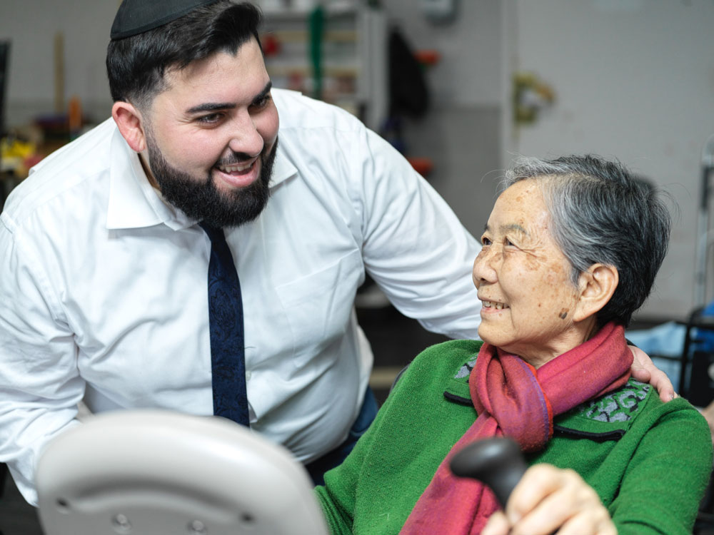 Inner Ear Balance Problems Elderly woman suffering from Inner Ear Balance Problems getting outpatient physical therapy at Fairview.